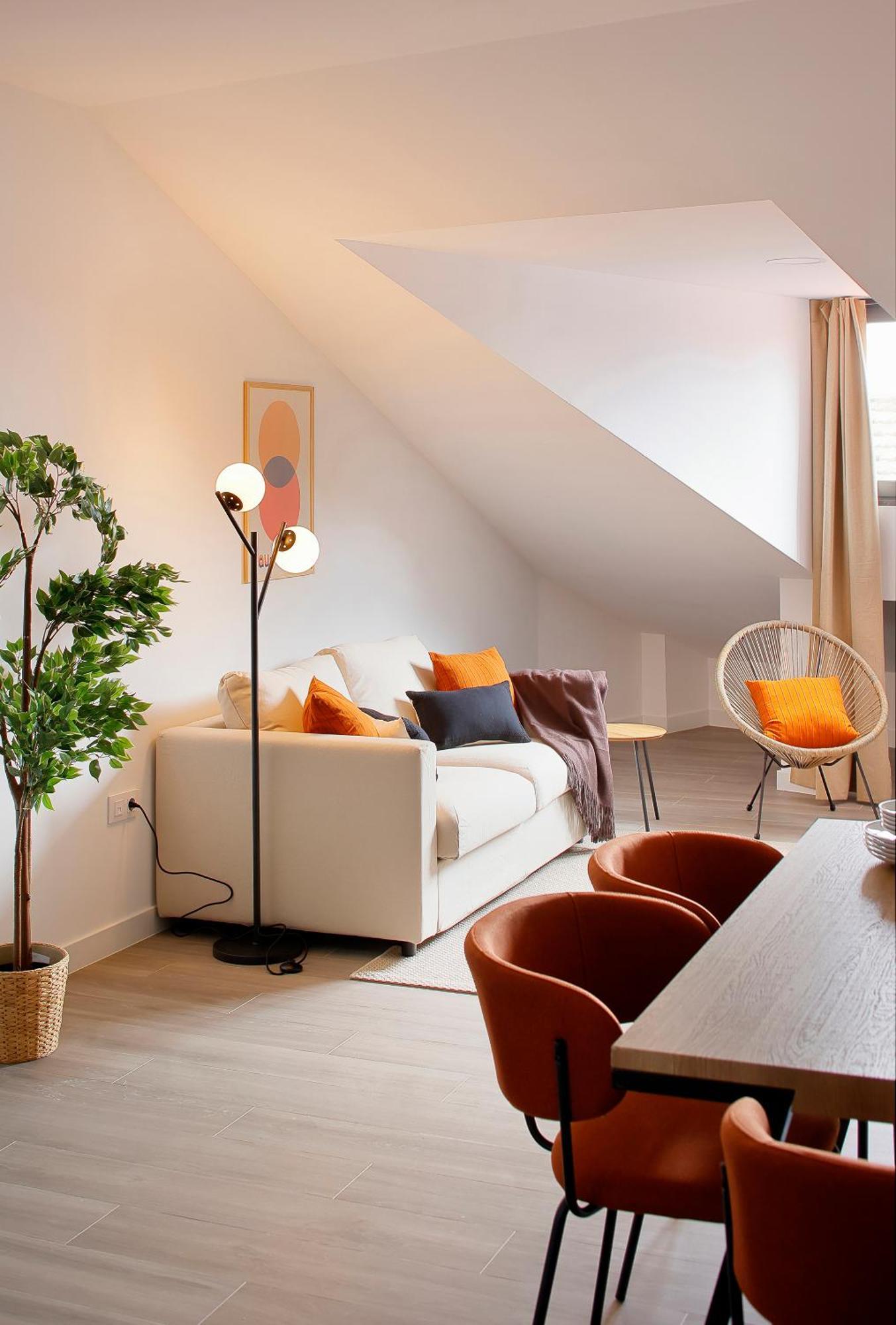 Apartamentos Sobrecantu Oviedo Buitenkant foto