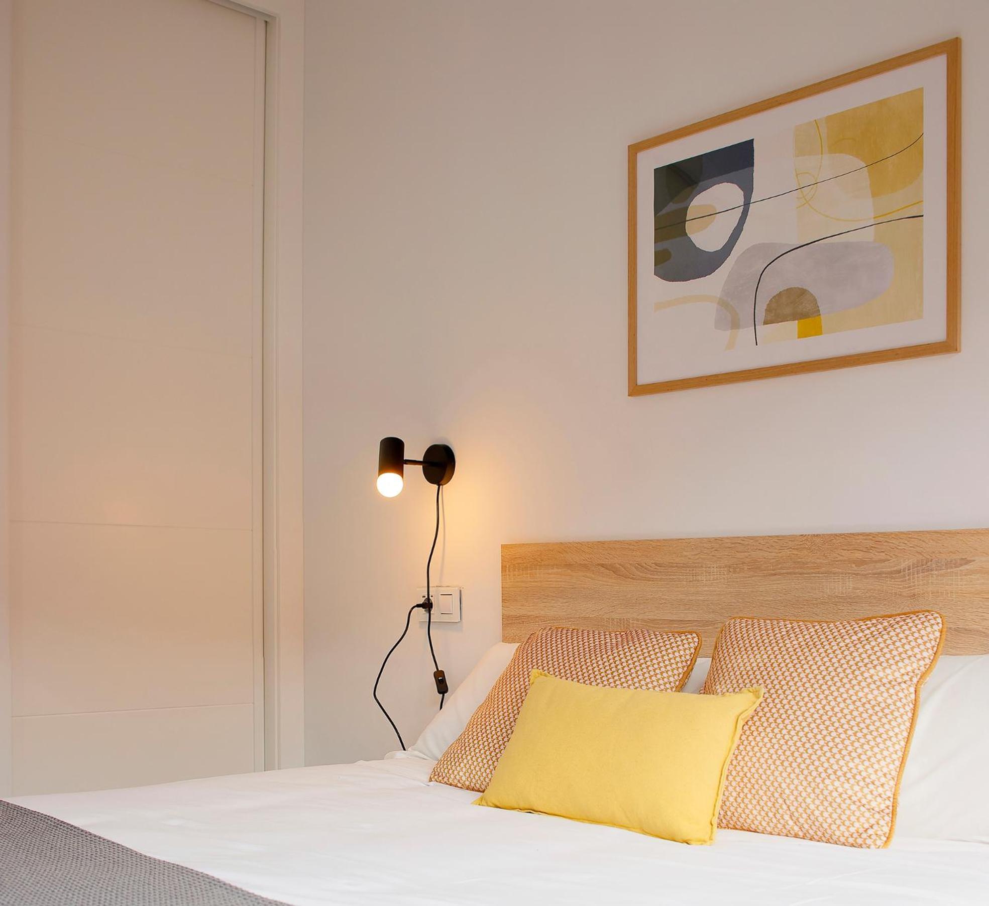 Apartamentos Sobrecantu Oviedo Buitenkant foto