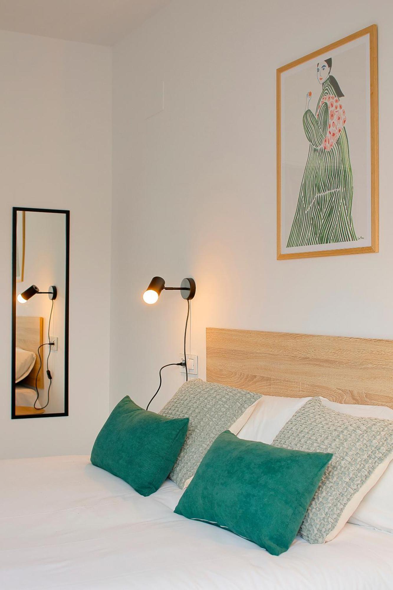 Apartamentos Sobrecantu Oviedo Buitenkant foto