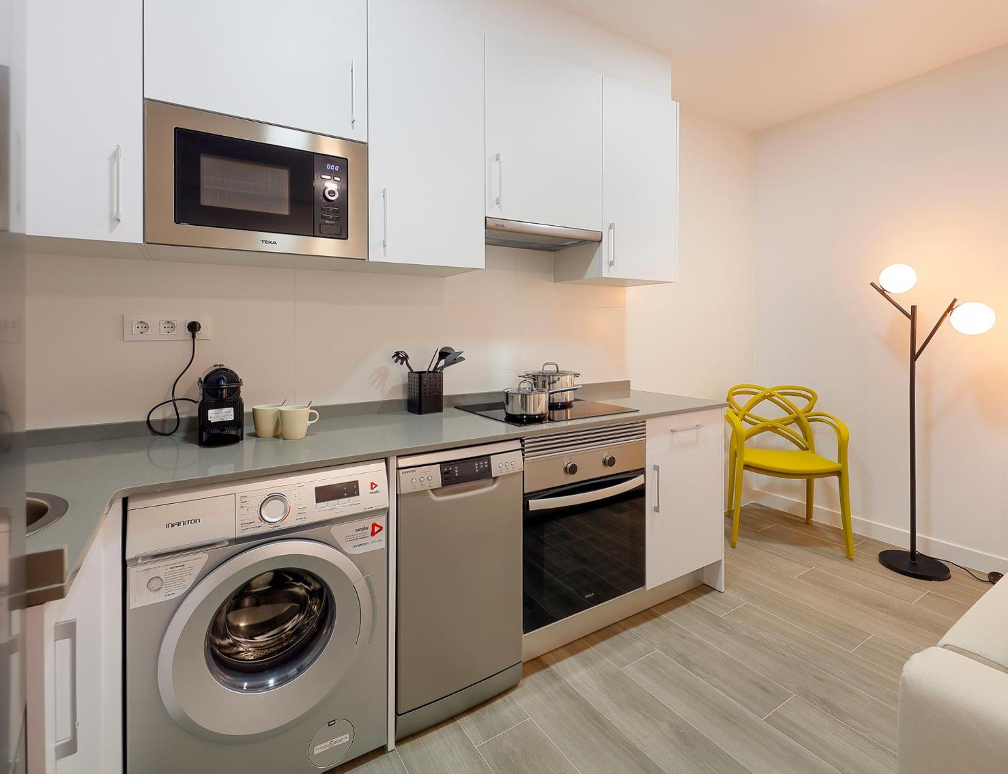 Apartamentos Sobrecantu Oviedo Buitenkant foto