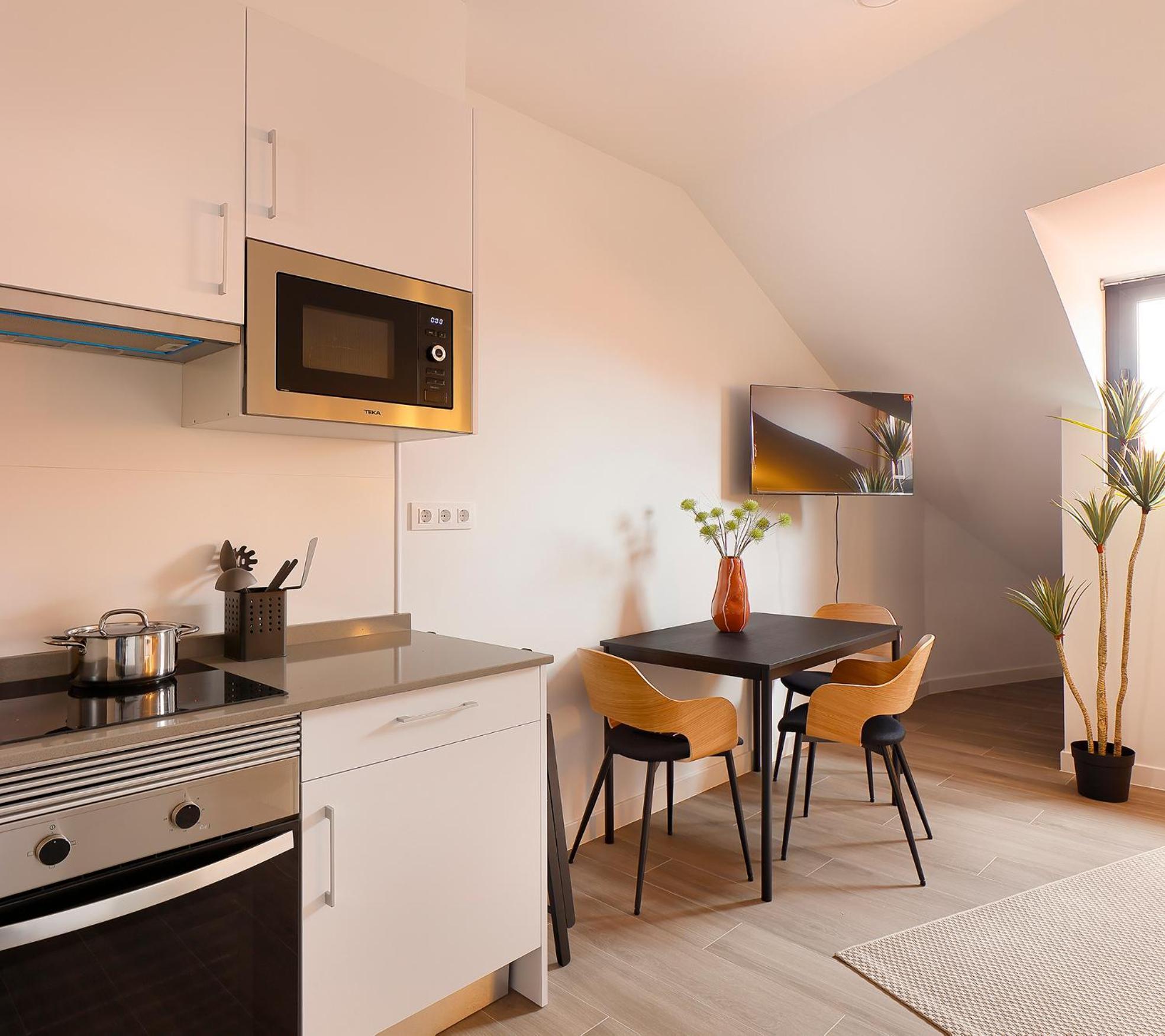 Apartamentos Sobrecantu Oviedo Buitenkant foto